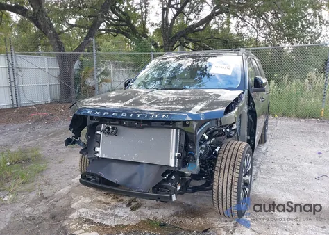 2025 Ford Expedition Platinum Max from USA, damaged, VIN 1FMJK1M80SEA52458